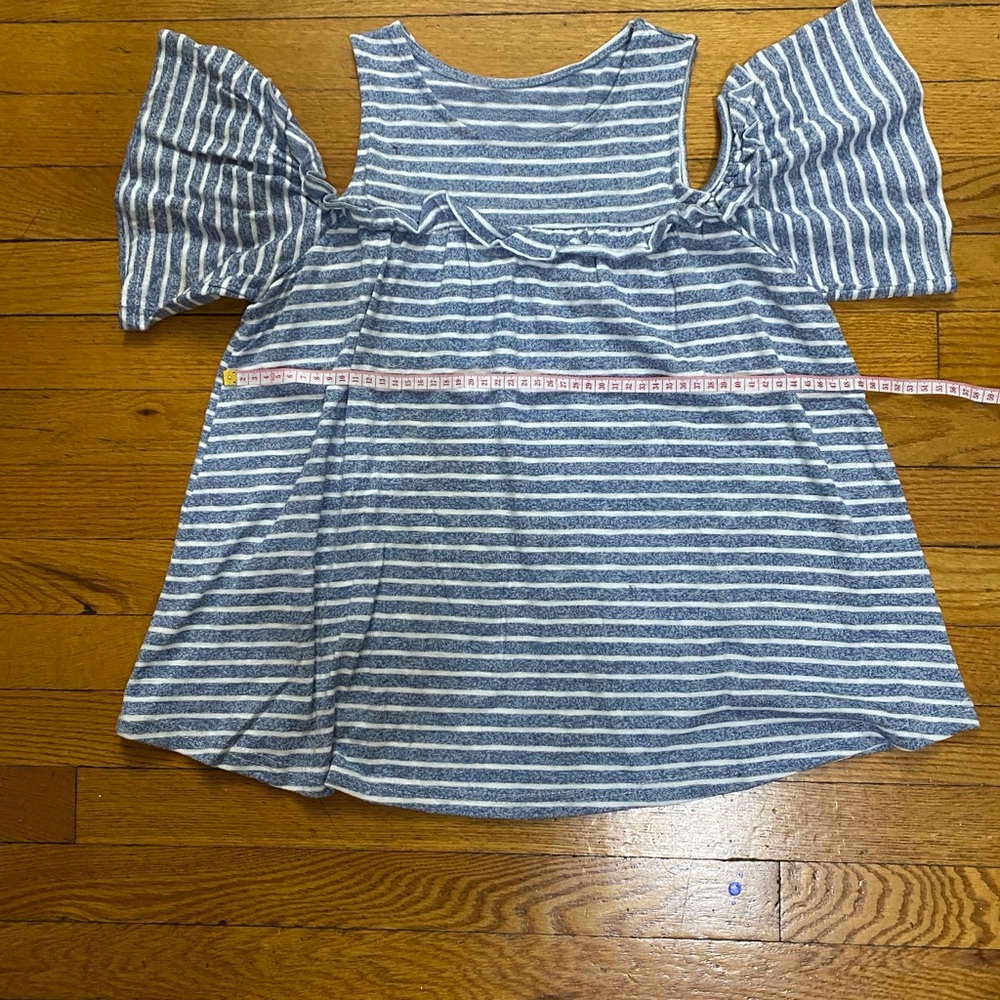 SHEIN Blue and White Striped woman’s Blouse